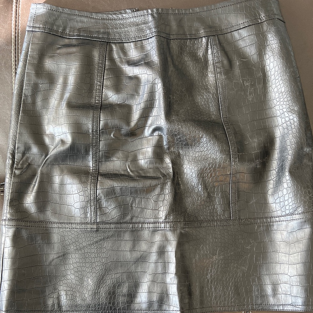 Black crocodile print faux leather skirt